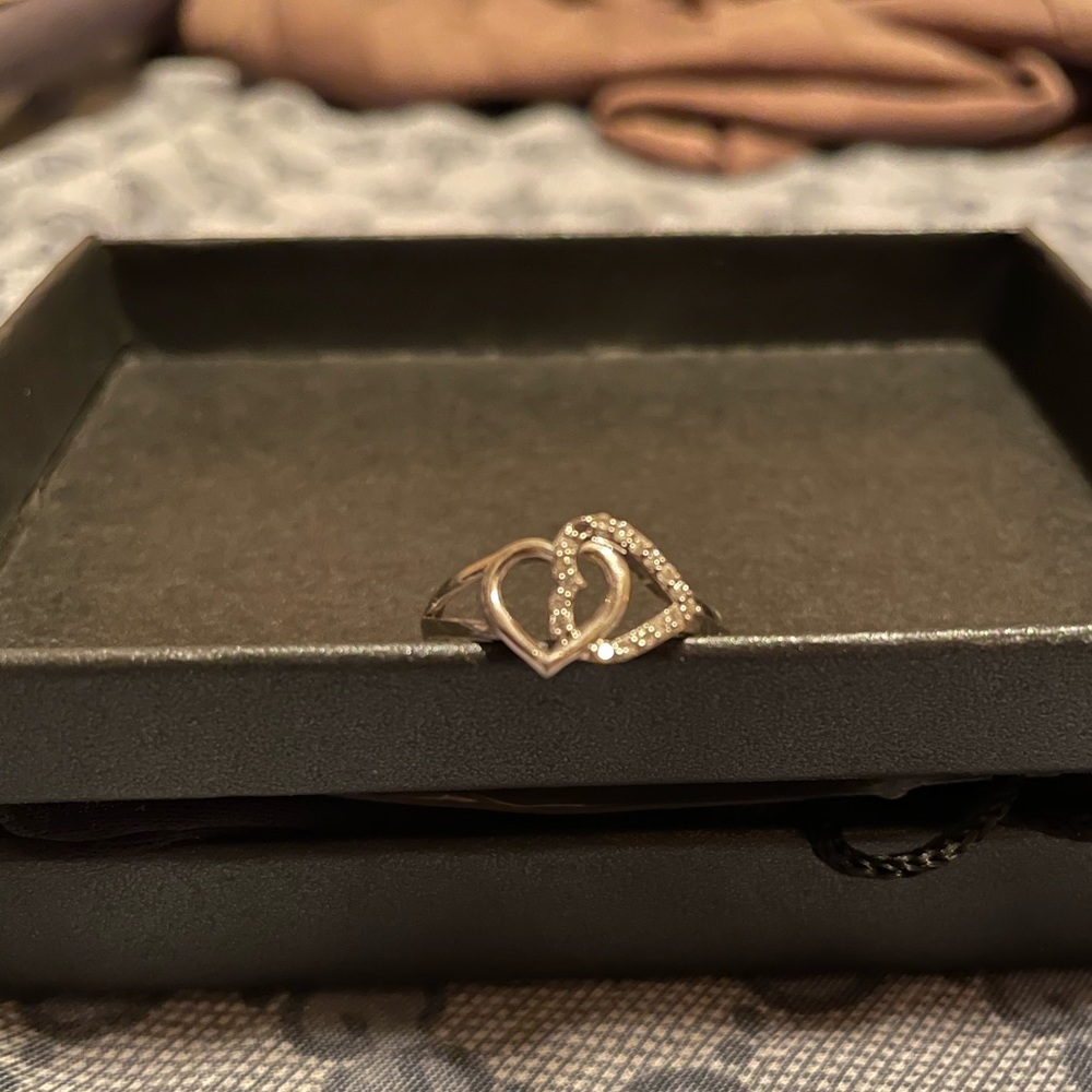 10K White Gold Ring Stamped